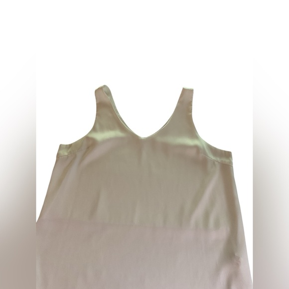Elegant Pearl White Satin Sleeveless Tank Top L - Picture 4 of 8